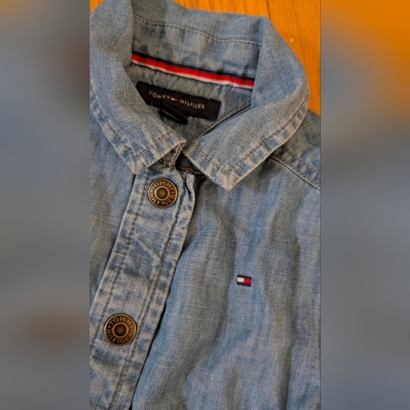 Tommy Hilfiger Blue Denim with Red Stripe - Picture 2 of 4